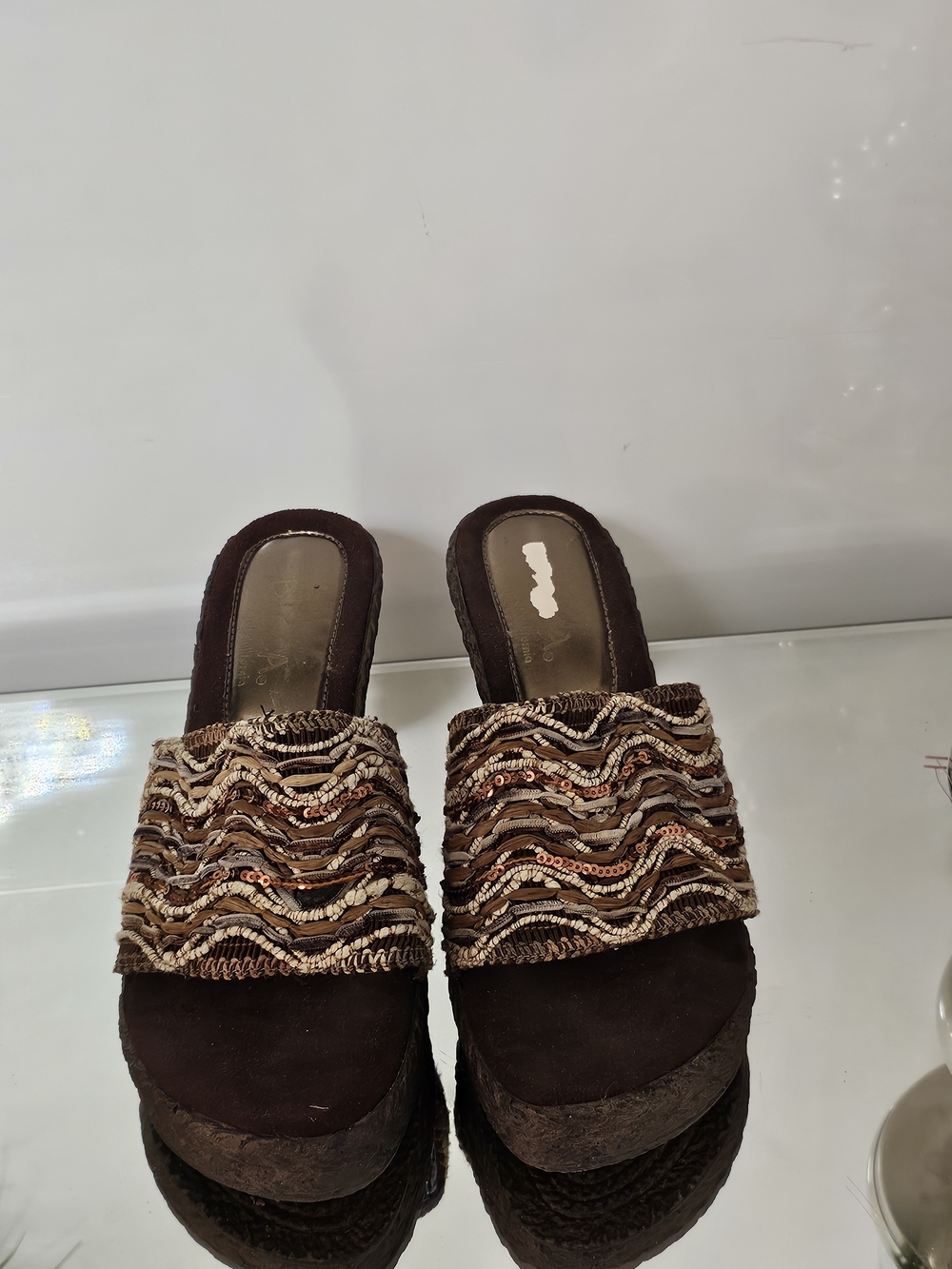 Sbicca  Of California Brown Beaded Wave-Pattern Slide Mules